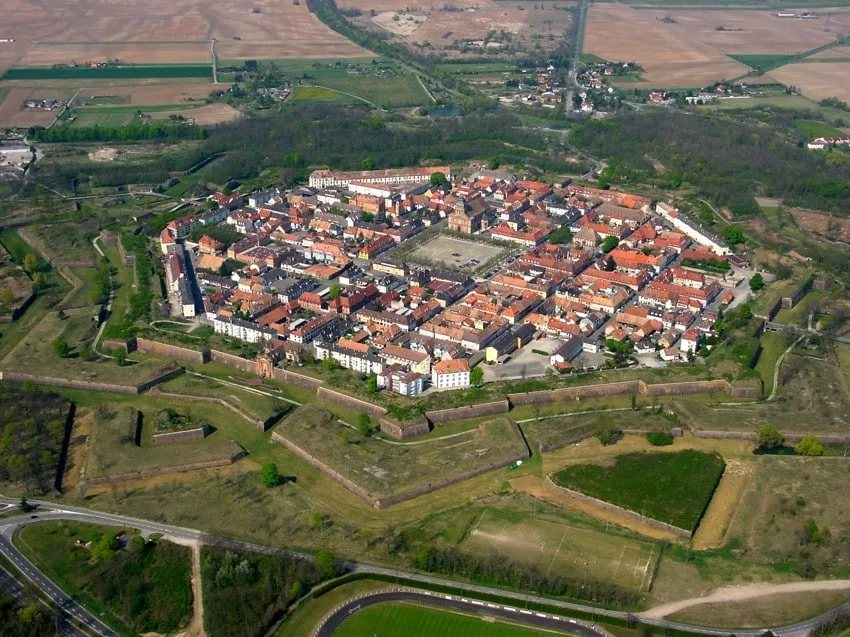 Neuf-Brisach : nos prestations de nettoyage extrême