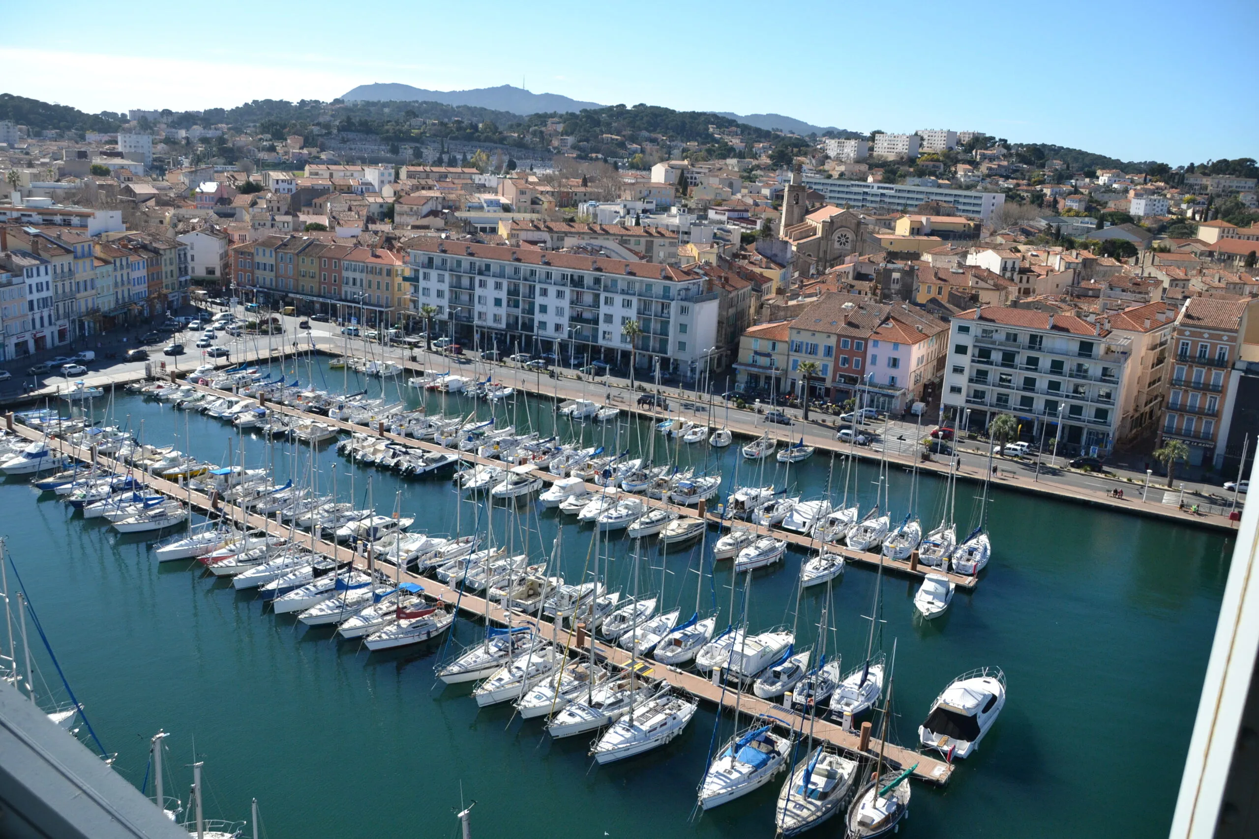 Entreprise de nettoyage après décès à La Seyne-sur-Mer (83500), Var