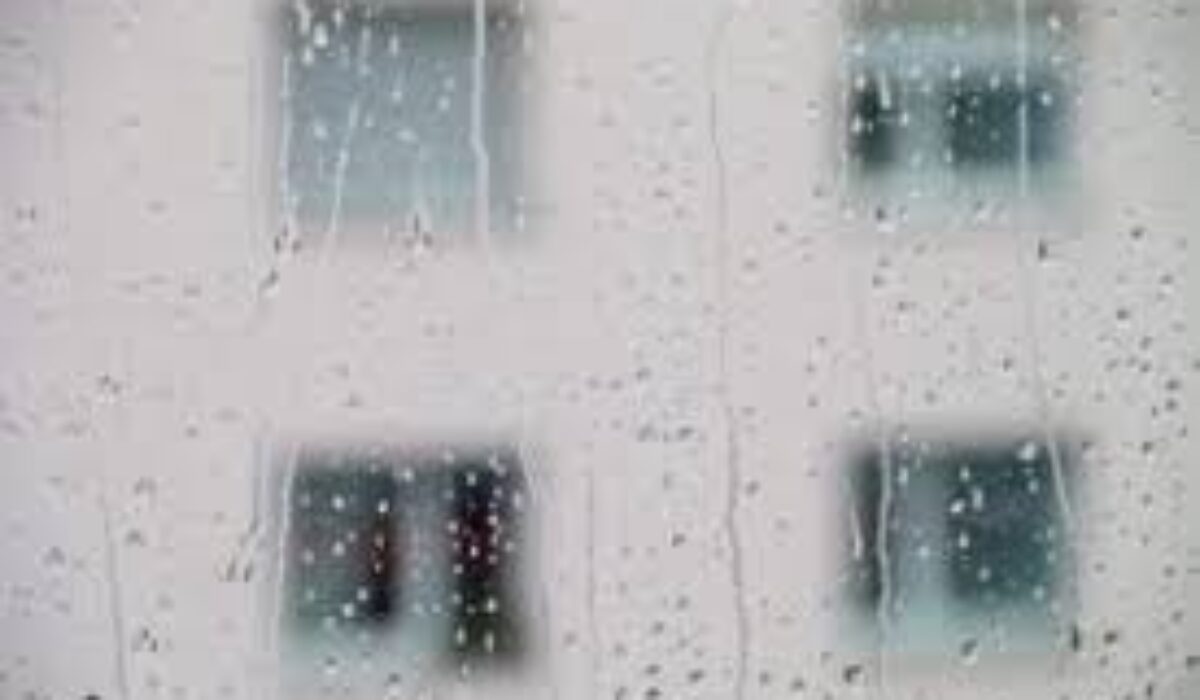 Nettoyer les vitres à l'eau pure