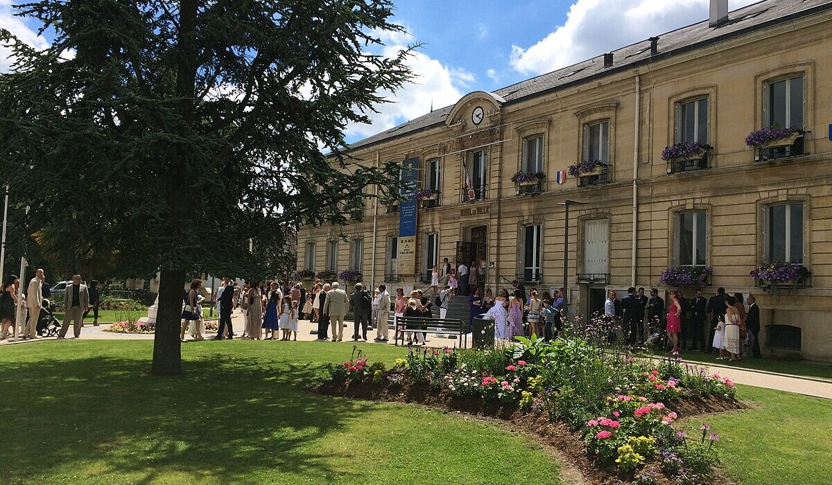 nettoyage deces HOUILLES