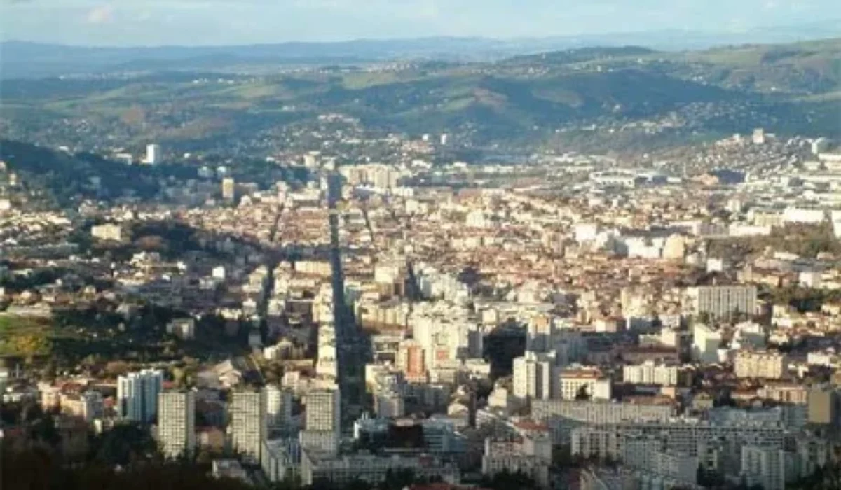 Entreprise de nettoyage après décès à Saint-Étienne (42000), Loire