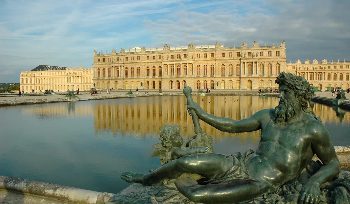 NORD NETTOYAGE : Votre expert en nettoyage et désinfection après décès à Versailles (Yvelines)